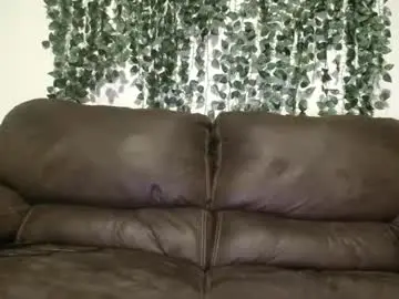 Chaturbate Free Porn Cam of bigdicktrannynicole