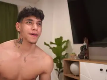 Chaturbate Live Sex Cam of josep_davies