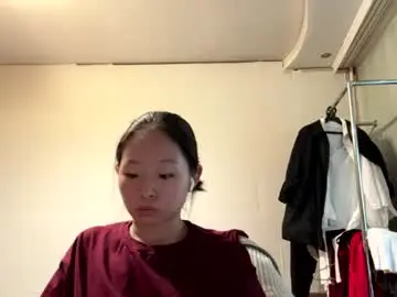 Chaturbate Watch Live Sex Cams of lennaguzzardo