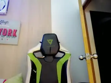 Chaturbate Live Sex of sombra_18