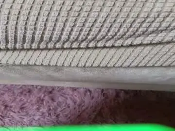 Chaturbate Live Sex Cam of sweet_69billy