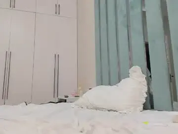 Chaturbate Live Porn of vivianmiller_
