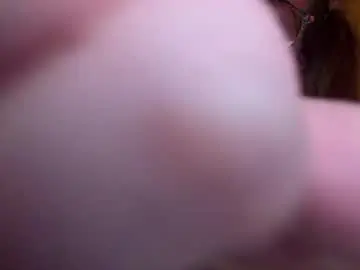 Chaturbate Live Sex Cam of x_dreamgirl_x