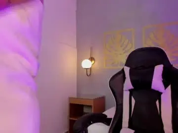 Chaturbate Live Porn of lia_sexx19