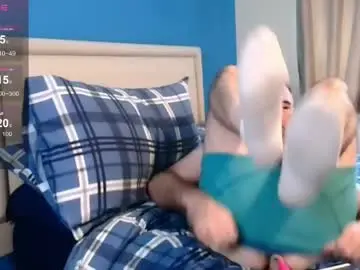 Chaturbate Live Sex Cam of paulyandrew