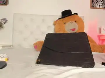 Chaturbate Live Sex of sharon_smiith_