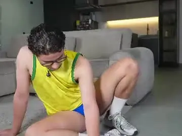 Chaturbate Live Sex Cam of theohawke_