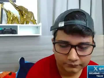 Chaturbate Sex Chat of xlittleb0y