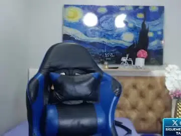 Chaturbate Live Sex Cam of xlittleb0y