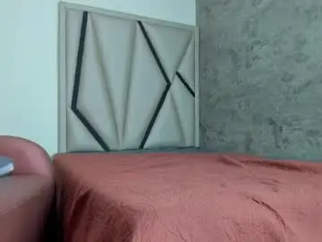 Chaturbate Live Porn of evains_777