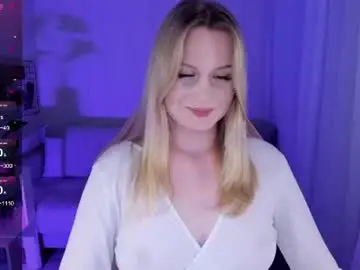 Chaturbate Nude Webcam of honey_blondee