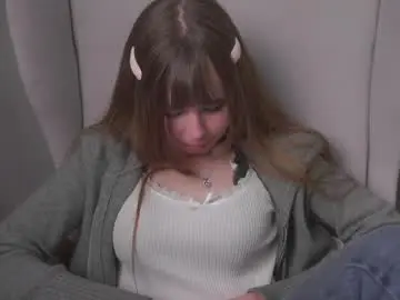 Chaturbate Adult Video Chat of louettakarn