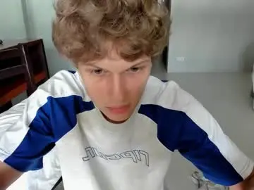 Chaturbate Free Porn Cam of maxim_burn