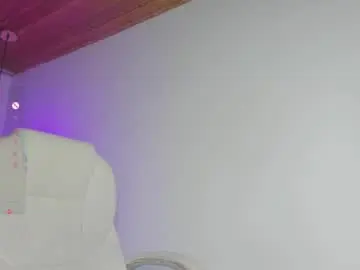 Chaturbate Adult Video Chat of mia_nevaeh