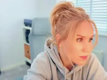 Chaturbate Live Sex Cam of myassistant