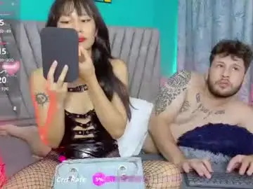 Chaturbate Live Sex Cam of samii_samuhot