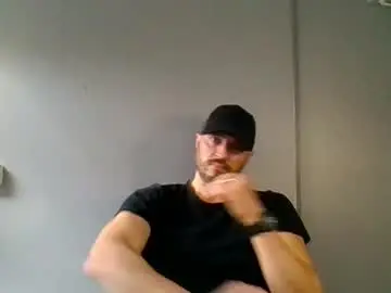 Chaturbate Adult Video Chat of titan_heart