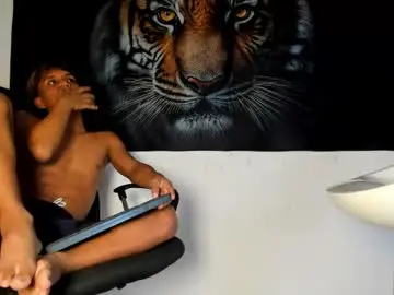 Chaturbate Best live sex cam show of tyler_navas