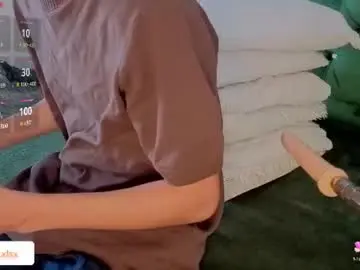 Chaturbate Best live sex cam show of adrian_voss