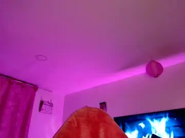 Chaturbate Adult Video Chat of barbie20_