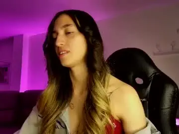 Chaturbate Nude Webcam of barbie20_
