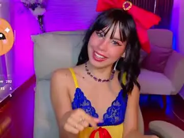 Chaturbate Sex Cam of dahlia_grey