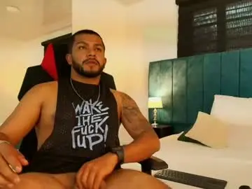Chaturbate Nude Webcam of enzo_vitale