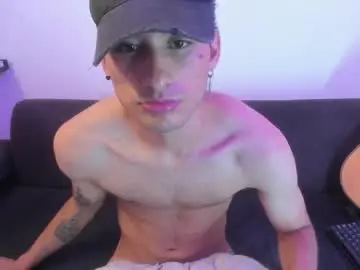 Chaturbate Best live sex cam show of henrik_senn