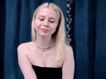 Chaturbate Live Porn of hi_popsy