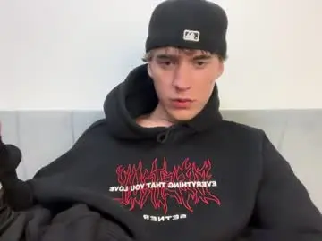 Chaturbate Live Porn of kevin_martin8