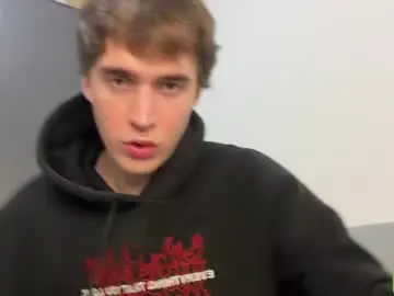 Chaturbate Live Sex Cam of kevin_martin8