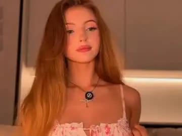 Chaturbate Free Live Porn of alis_molli