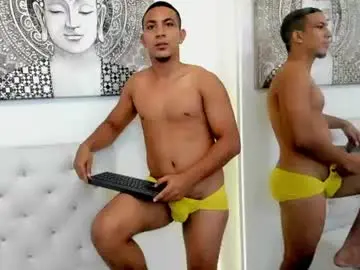 Chaturbate Adult Webcams of chris_arthus