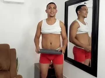 Chaturbate Nude Webcam of chris_arthus