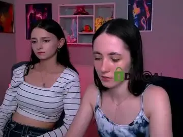 Chaturbate Watch Live Sex Cams of caroline_honeyy