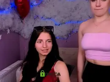 Chaturbate Live Sex of caroline_honeyy