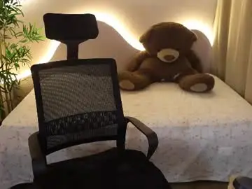 Chaturbate Adult Webcam of emma_lirys