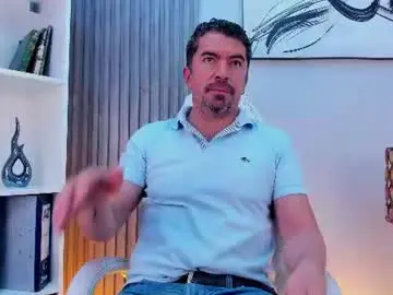 Chaturbate Free Porn Cam of juank_fit45