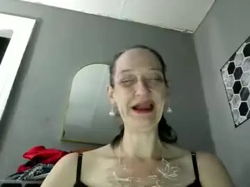 Chaturbate Adult Webcam of littlebigsquirt7945