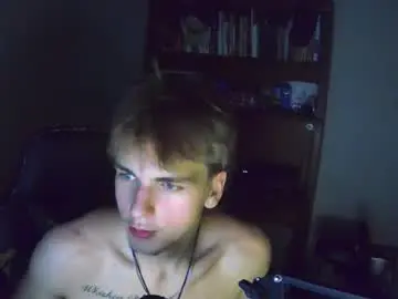 Chaturbate Live Sex Cam of thevincegray