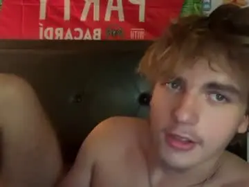 Chaturbate Adult Webcams of thevincegray