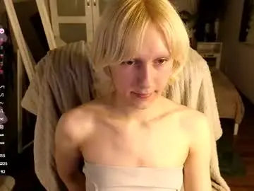 Chaturbate Live Sex Cam of angel_kittie