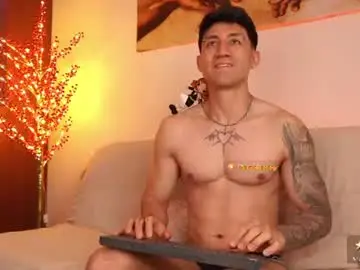 Chaturbate Free Porn Cam of latin_green_eyes_