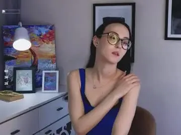 Chaturbate Live Sex Cam of lili_veine