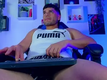 Chaturbate Free Porn Cam of santiago_santii