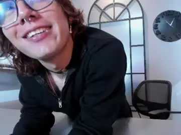 Chaturbate Live Porn of brunodeluca_