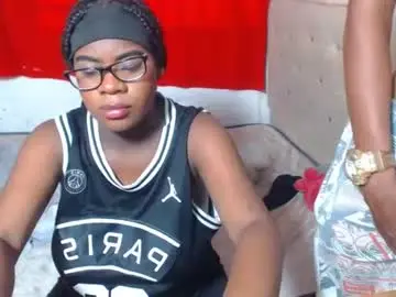 Chaturbate Live Sex Cam of evaxemma