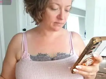 Chaturbate Live Sex Cam of julimonroe