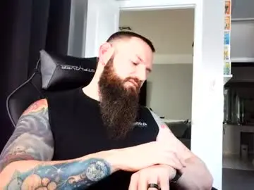 Chaturbate Live Porn of sflmarriedguy