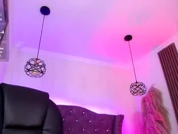 Chaturbate Live Porn of amara_davis1